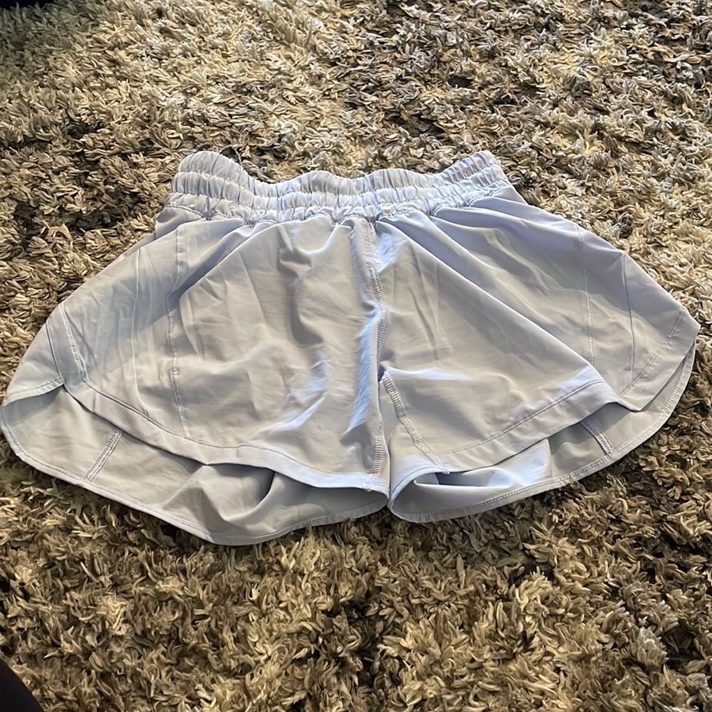 Lululemon Hotty Hot High-Rise Lined Short 4"